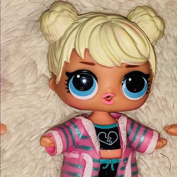 Meet your Posher, Bianca - Picture 1 of 1